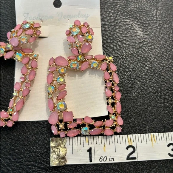 pink and iridescent stone hanging earrings - Picture 3 of 4